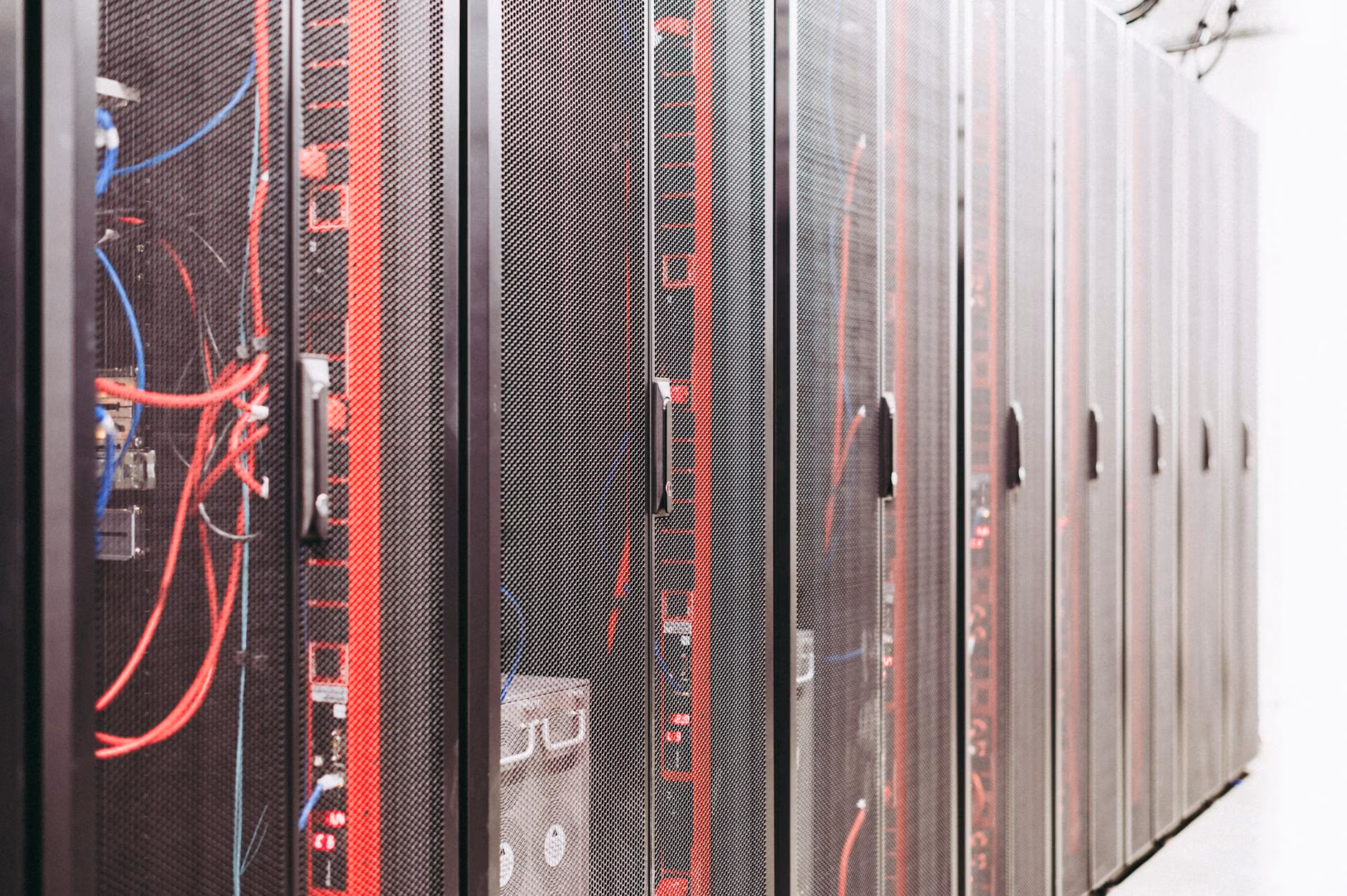 Multi-Cloud Ibrido e Geolocalizzazione Carichi di Lavoro 2026: La Mia Strategia Gartner per Mitigare Rischio Geopolitico in Europa