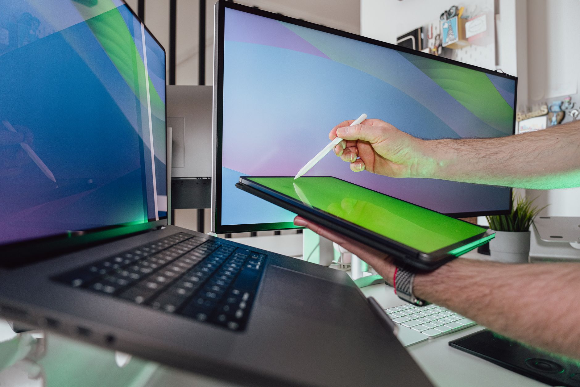 Come Sfruttare Android 17 Large-Screen Optimization per Enterprise Tablet Deployment: La Mia Guida Adaptive UI Resizability Mandatory, DeX Improvements e Continue-On Multi-Device UX per Knowledge Worker