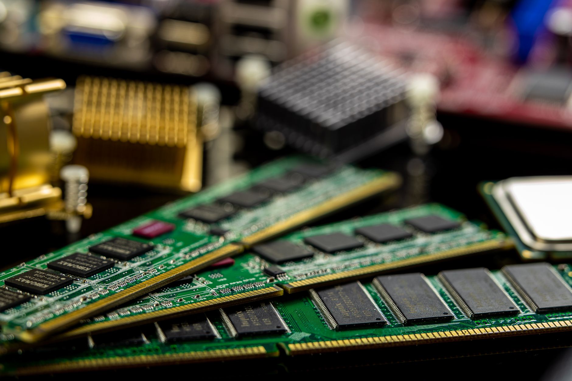 Come Implementare Windows 11 Device Security Advanced: La Mia Procedura Device-Bound Credentials, Hardware Attestation Chains e Zero-Trust Identity